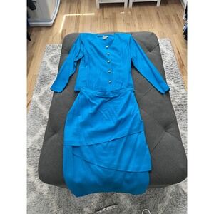 Vintage Skirt Suit Set Gold Buttons Tiered‎ Skirt Rayon Linen Size 8/10